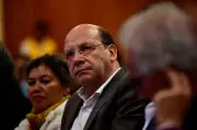 Ministro Ávila pide respeto en empalme y niega co-gobierno con electo