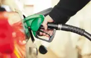 Octanaje de gasolina: ¿corriente o extra? Claves para elegir bien