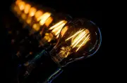 Olas de calor en Europa reavivan interés por energía nuclear y geotérmica