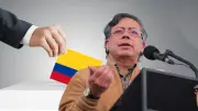 Petro publica documento con 5.300 mesas atípicas de primera vuelta