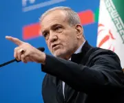 Presidente iraní visita Pakistán tras acuerdo con EE.UU. y mediación de paz
