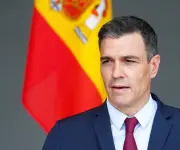 Sánchez niega conocer plan para frenar investigaciones de corrupción