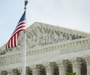 Tribunal Supremo de EE.UU. amplía poder de Trump para destituir altos funcionarios reguladores