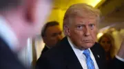 Trump tilda de antipatriótica votación del Congreso sobre Irán