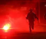 Violencia en París tras victoria del PSG: 200 heridos y un muerto