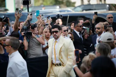 Bad Bunny, Chiara Ferragni y más en el desfile de Schiaparelli
