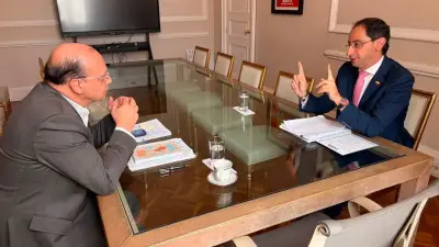 Choque entre Restrepo y Ávila marca inicio del empalme Petro-De la Espriella