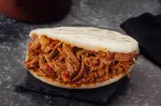 5 recetas de arepas rellenas para desayuno, almuerzo o merienda