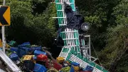 Accidente de camión de plátano deja sin gas a Lebrija, Santander