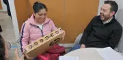 Alcaldía de Bogotá entrega 9.700 computadores a familias vulnerables: requisitos y postulación