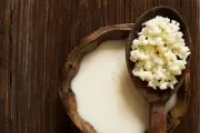 Alimentos fermentados ganan popularidad en EE. UU. y la ciencia estudia sus beneficios
