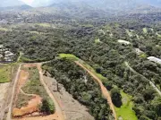 Ambientalistas protestan por construcción de vía en humedal Zanjón del Burro en Cali