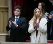 Argentina crea régimen para cancelar deuda millonaria con contratistas