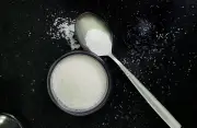 Azúcar blanca, morena o glass: cuál usar según tu receta