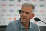 Carlos Queiroz revive polémica con FCF por muerte de preparador de arqueros