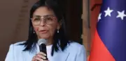 Delcy Rodríguez promete viviendas para damnificados por terremotos antes de fin de año