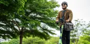 Gobierno alista nuevas reglas para patinetas y bicicletas eléctricas: casco, placa y más exigencias