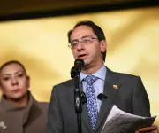 Hacienda Restrepo y Ocde ratifican compromiso con reformas económicas