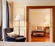 Hoteles de lujo se alían con festivales musicales para atraer a la Generación Z