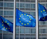 Inflación en eurozona cae a 2,8% en junio, por debajo de lo esperado