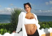 Isabella Ladera da a luz a su segundo hijo en parto en agua y casi tira la toalla