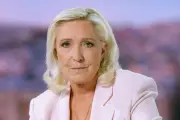Marine Le Pen confirma candidatura presidencial 2027 pese a condena