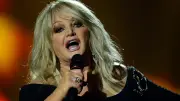 Muere Bonnie Tyler, cantante de 'Total Eclipse of the Heart', a los 75 años