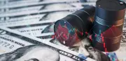Petróleo se dispara más de 5% tras fin de tregua con Irán, según Trump