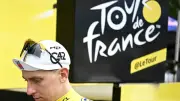 Pogacar arrasa en Pirineos, recupera liderato del Tour de Francia