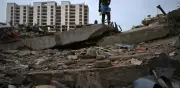 Venezuela necesita 25.000 viviendas tras terremotos y busca fondos retenidos